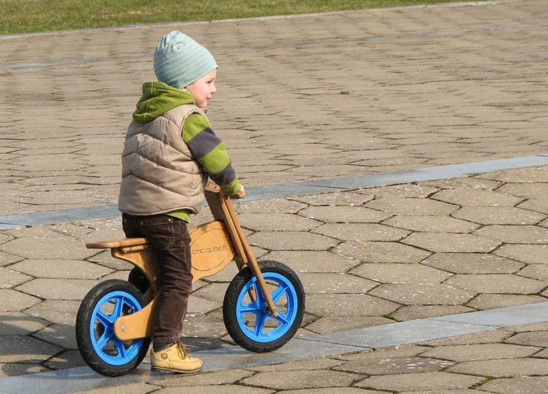 vélo draisienne en bois