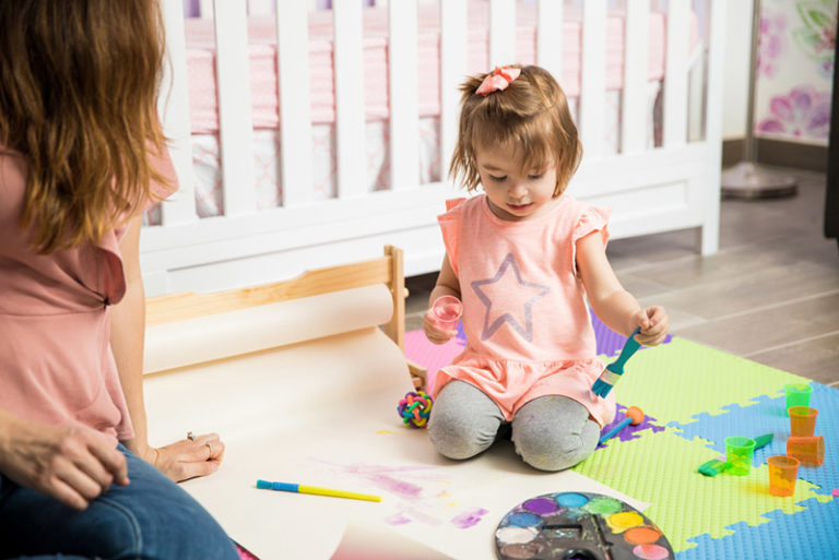 Cumul Creche Et Nounou Caf Crèche ou nounou, quelle garde pour votre enfant ? - Lait Fraise Mag